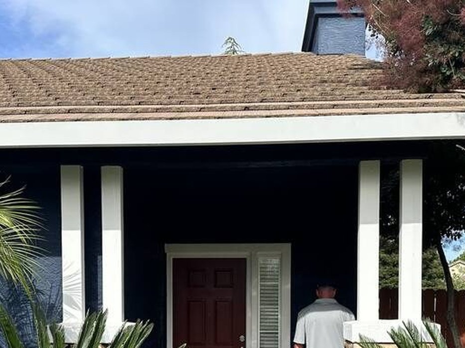 Roof soft wash